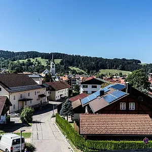 https://giebelblick-c.com-bavaria.com